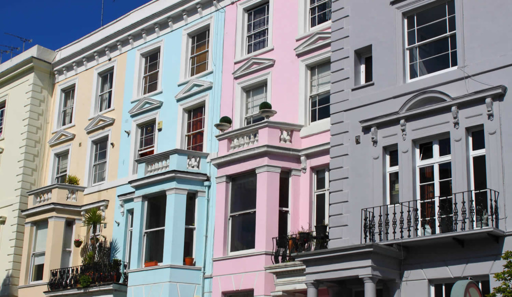 Imposing houses in Notting Hill, London City Mortgages