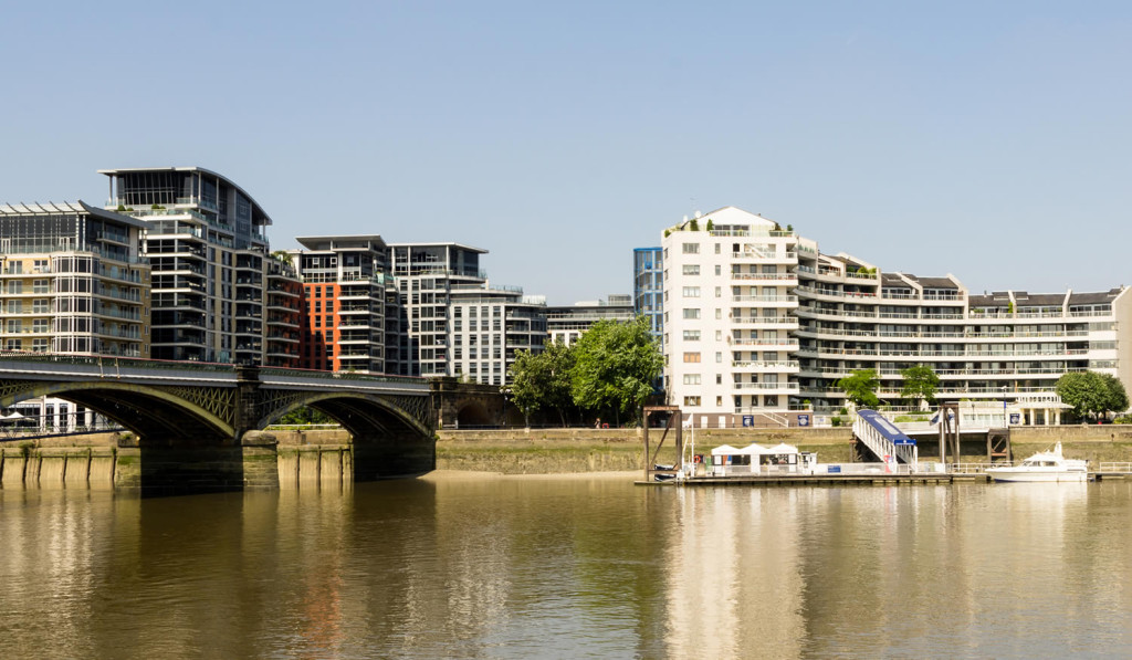 Luxury Thames river apartments Imperial Wharf, London City Mortgages