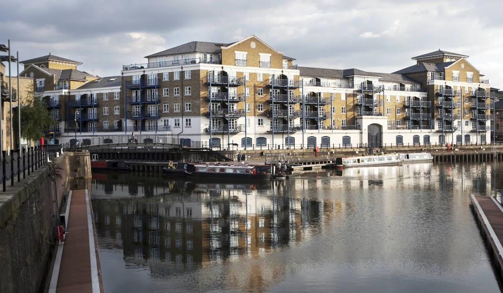 Modern flats in docklands Canary Wharf east London City Mortgages