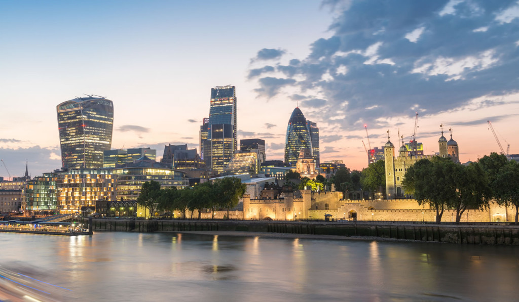 Wonderful view of Thames River financial district and Tower of London City Mortgages