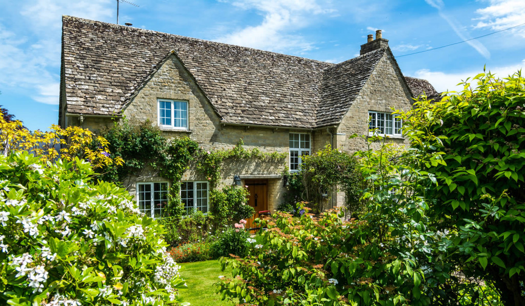 beautiful-old-house-witney London City Mortgages