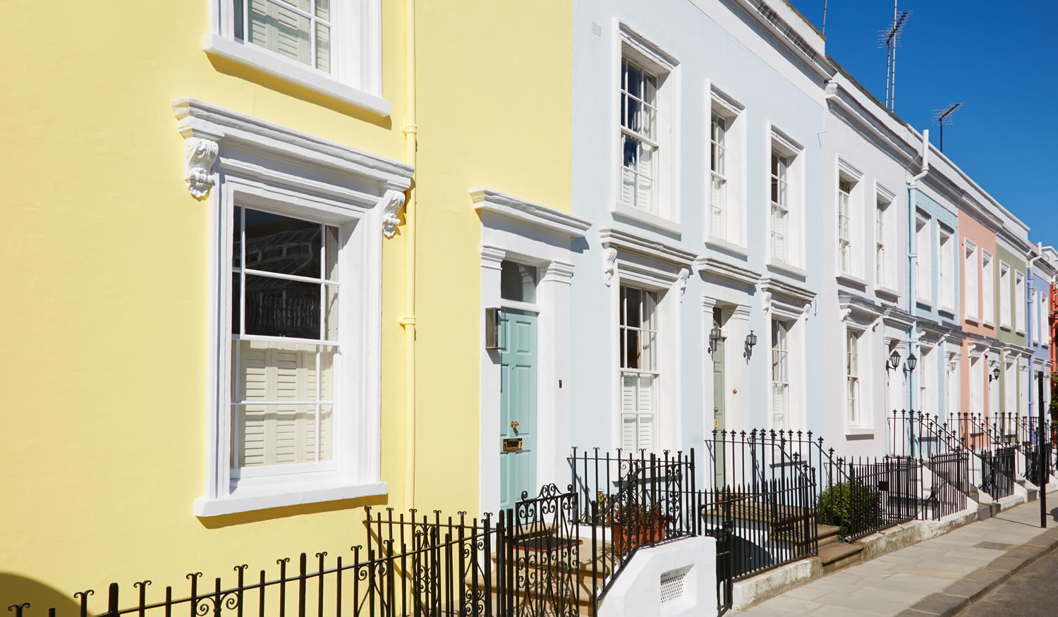 House sales strongest for five years and not losing momentum